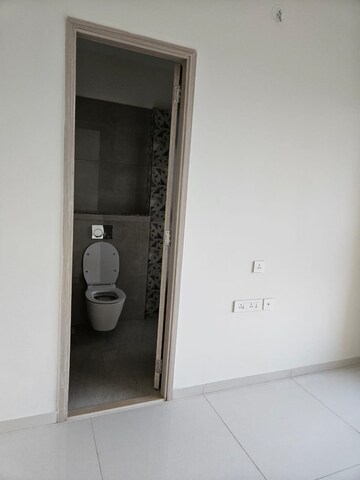 Furnished Amenities in 3 BHK Apartment at The Wadhwa Atmosphere, Mulund West – for Sale