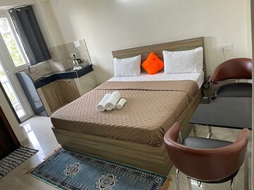 Furnished Amenities in  Pg at Sector 38 – for Rent
