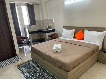Room in  Pg at Sector 38 – for Rent