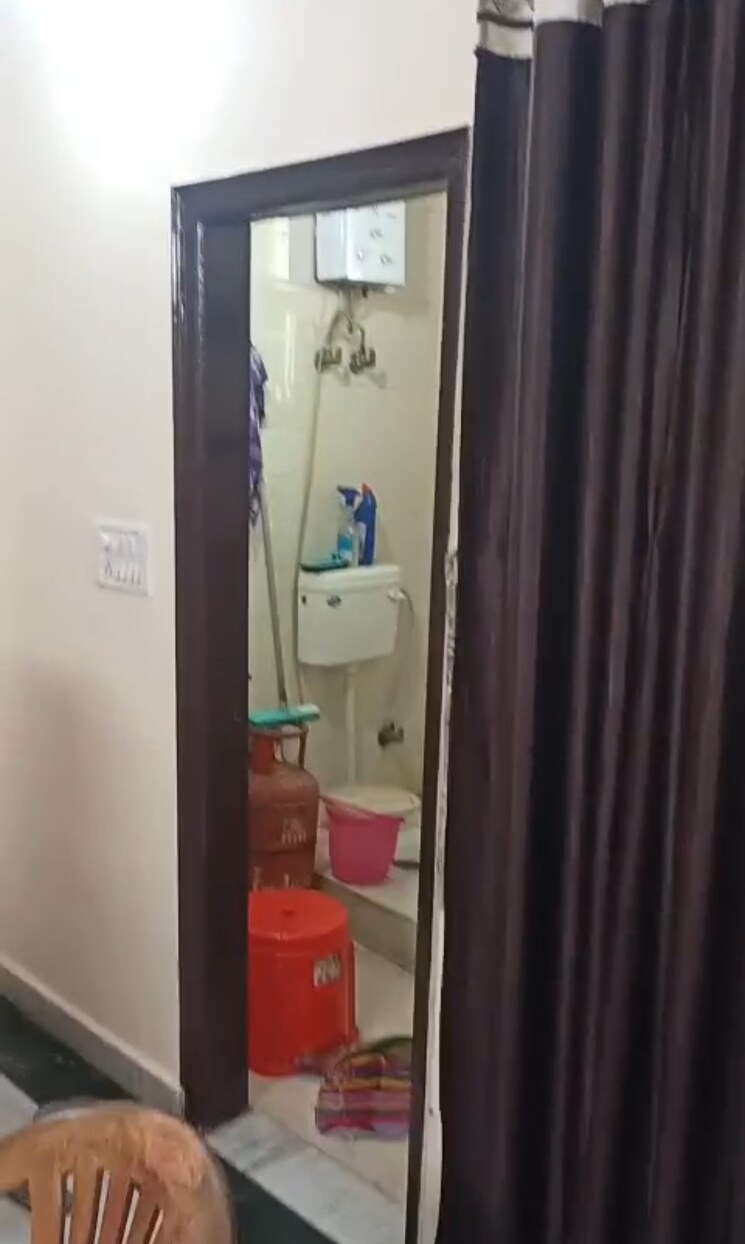 undefined, pratap vihar 2 Bedroom 700 Sq.Ft. Builder Floor In Pratap Vihar Ghaziabad 8049737