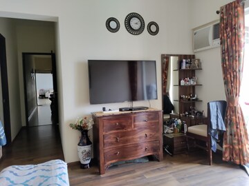 Living Room in 4 BHK Apartment at Runwal Greens, Mulund West – for Sale