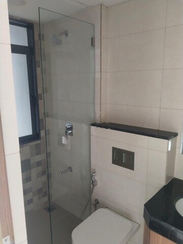 Bathroom in 1 BHK Apartment at LnT Veridian, Powai – for Rent