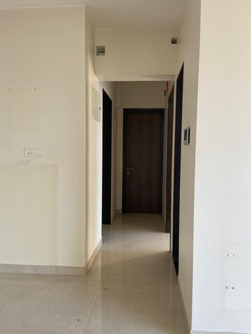 Room in 2 BHK Apartment at Sheth Montana, Mulund West – for Sale