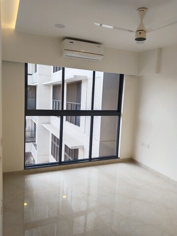 2 BHK Apartment For Rent in Godrej Urban Park, Chandivali
