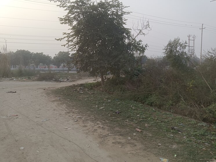undefined, kasna  2360 Sq.Mt. Plot In Kasna Greater Noida 8049818