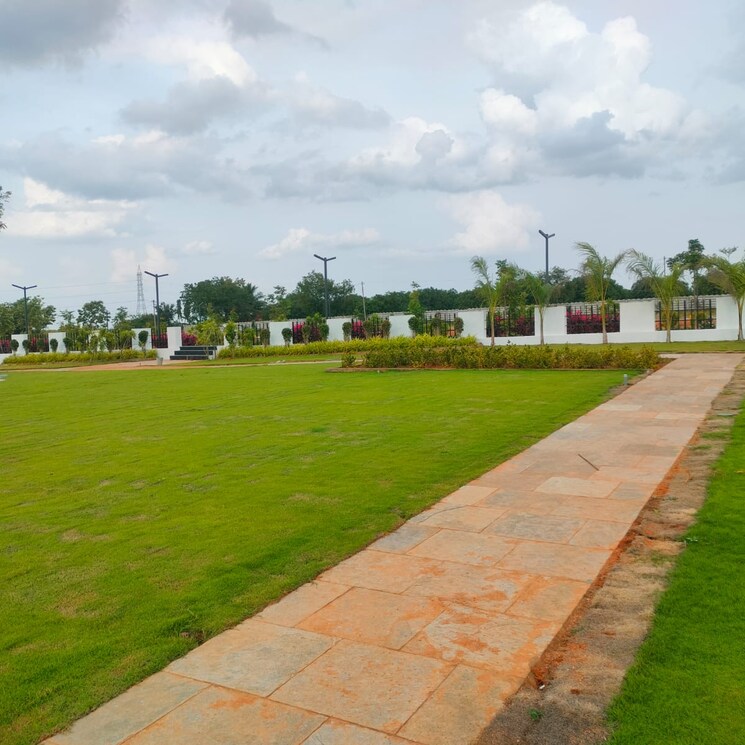 Garden, serene-city  150 Sq.Yd. Plot In Shadnagar Hyderabad 8049841