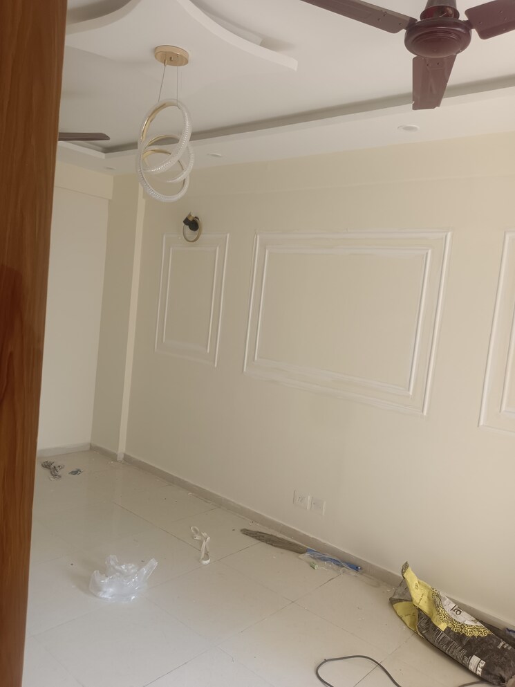 Room, sector 7 3 Bedroom 1850 Sq.Ft. Builder Floor In Sector 7 Gurgaon 8049873