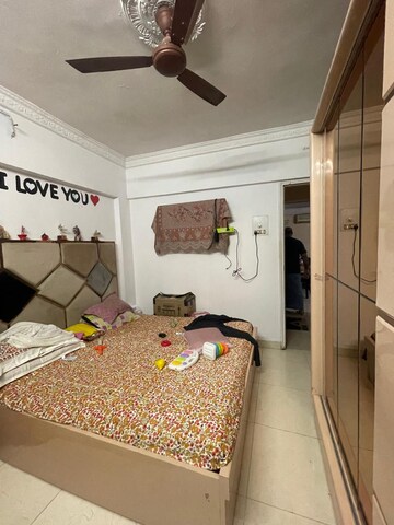 Bedroom in 2 BHK Apartment at Markaz Apartment, Jogeshwari West – for Rent