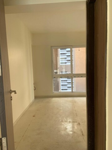 Room in 3 BHK Apartment at Shreeji Harmony, Mulund West – for Sale