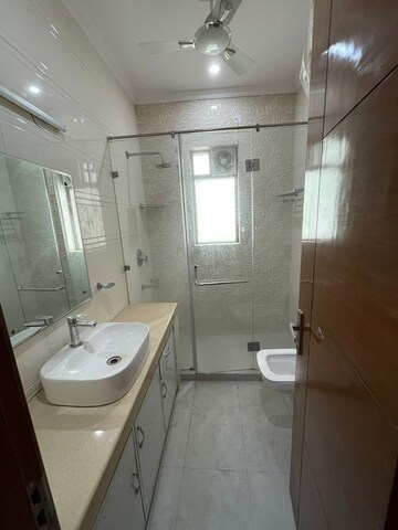 Bathroom in 3 BHK Builder Floor at Ansal Sushant Lok I, Sector 43 – for Rent