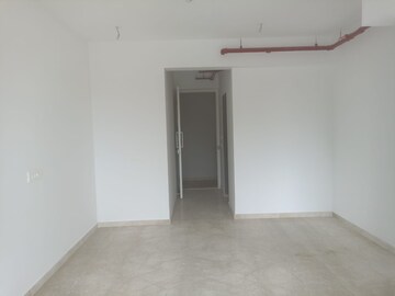 Room in 4 BHK Apartment at Kanakia Silicon Valley, Powai – for Rent