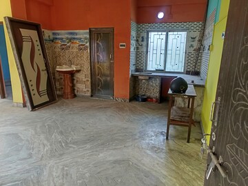 Living Room in 2 BHK Builder Floor at Shibpur – for Rent