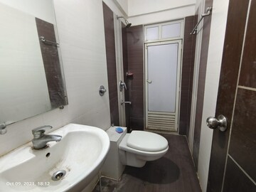 Bathroom in 2 BHK Apartment at Nahar Amrit Shakti, Chandivali – for Rent