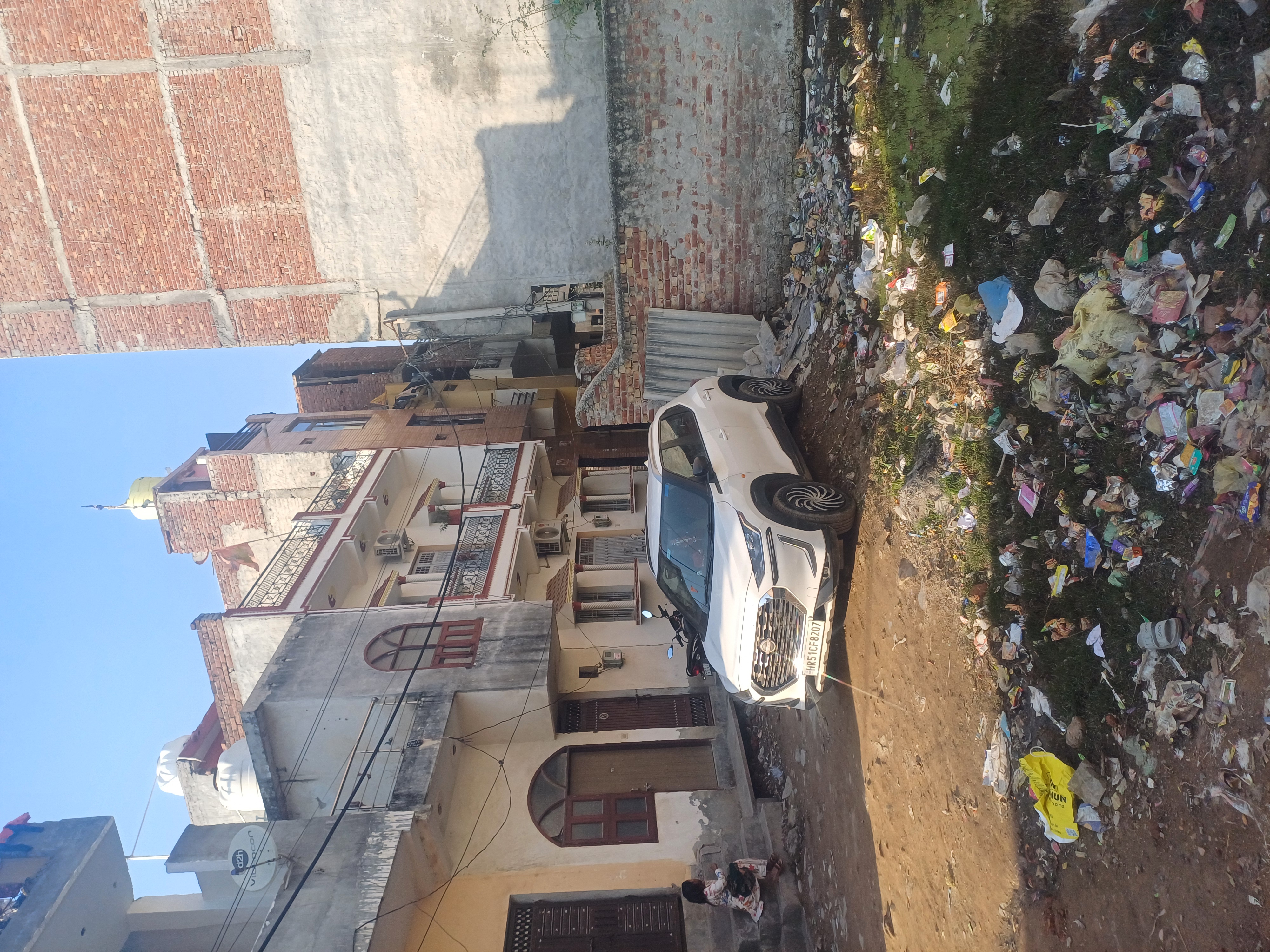 Plot For Sale in Shri Ram Property 