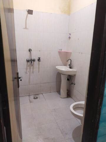 Bathroom in 1 BHK Builder Floor at Shakti Khand iv – for Rent