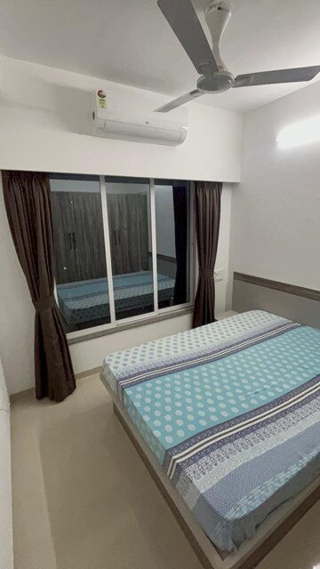 Bedroom in 1 BHK Apartment at Kamala Ashish Tower, Kandivali West – for Rent