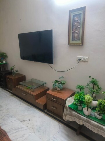 Living Room in 2 BHK Independent House at Sector 21 – for Rent