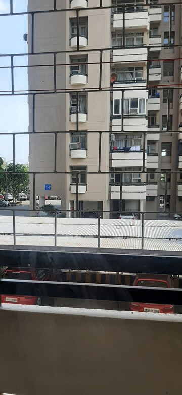 1 BHK Apartment – Exterior View View at Ansal Sushant Estate, Sector 52 - for Rent