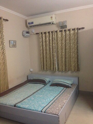 Living Room in 2 BHK Builder Floor at Sector 26a – for Rent