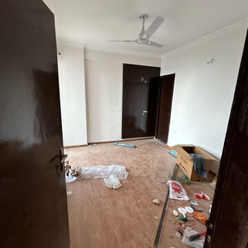Bedroom in 2.5 BHK Apartment at Amrapali Riverview, Amrapali Leisure Valley – for Rent