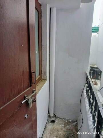 Balcony in 2 BHK Independent House at Vikas Nagar – for Rent