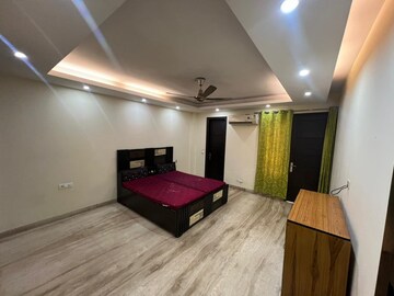Bedroom in 3 BHK Apartment at Malviya Nagar – for Rent
