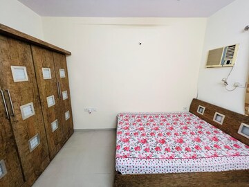 Bedroom in 2 BHK Apartment at Evershine Sapphire, Chandivali – for Rent