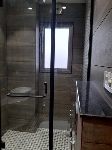 Staircase in 4 BHK Builder Floor at Ansal Sushant Lok I, Sector 43 – for Rent