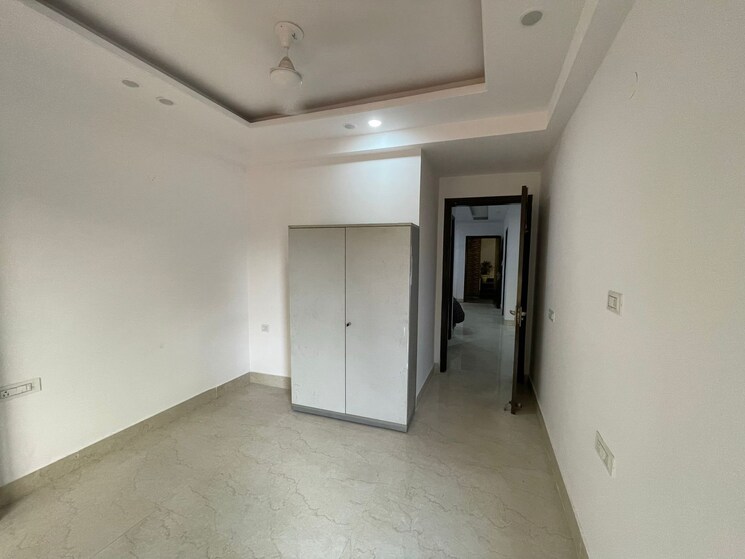 Room, saket 3 Bedroom 12500 Sq.Ft. Builder Floor In Saket Delhi 8050333