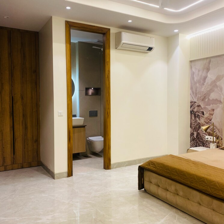 Bathroom, mandi 4 Bedroom 2450 Sq.Ft. Villa In Mandi Delhi 8050430
