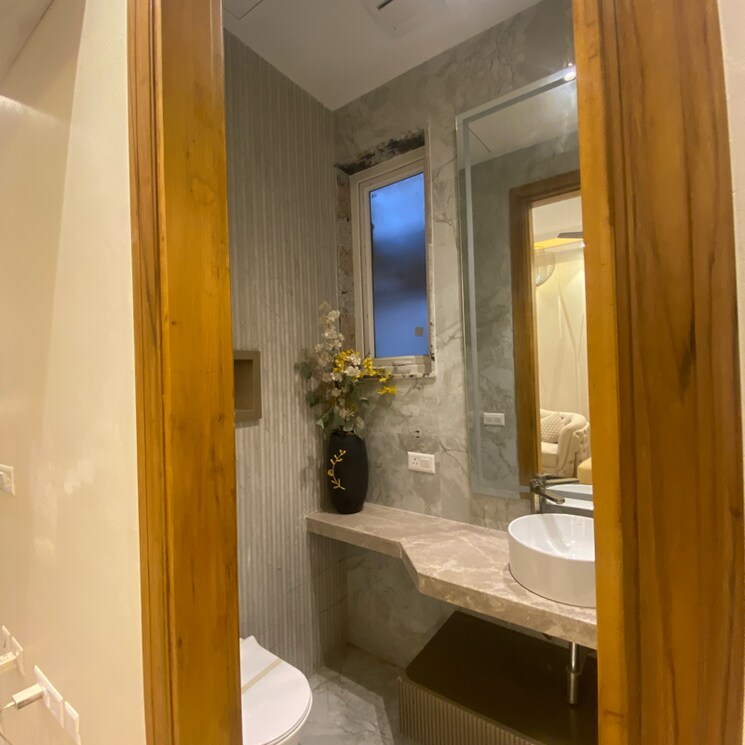 Bathroom, mandi 4 Bedroom 2450 Sq.Ft. Villa In Mandi Delhi 8050430