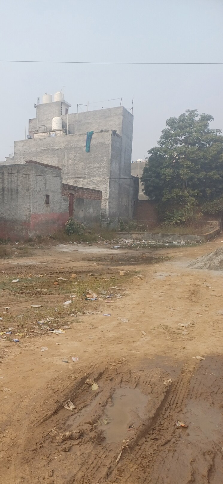 undefined, dheeraj nagar  85 Sq.Yd. Plot In Dheeraj Nagar Faridabad 8050355