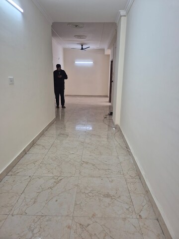 Building Lobby in 4 BHK Apartment at Sector 56 – for Rent