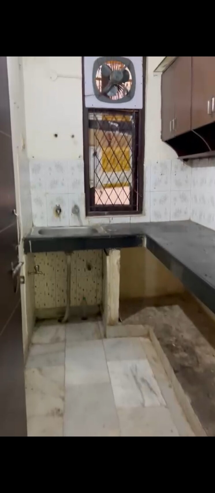 Kitchen, mehrauli gurgaon road 2 Bedroom 900 Sq.Ft. Builder Floor In Mehrauli Gurgaon Road Delhi 8050419