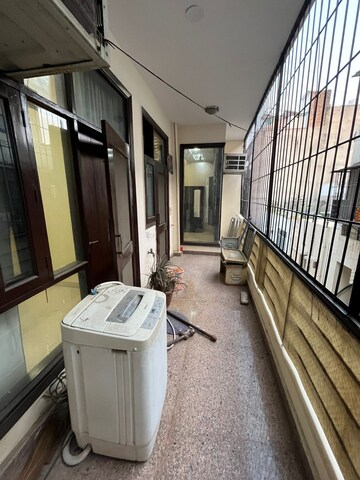 Balcony in 3 BHK Builder Floor at Ansal Sushant Lok I, Sector 43 – for Rent