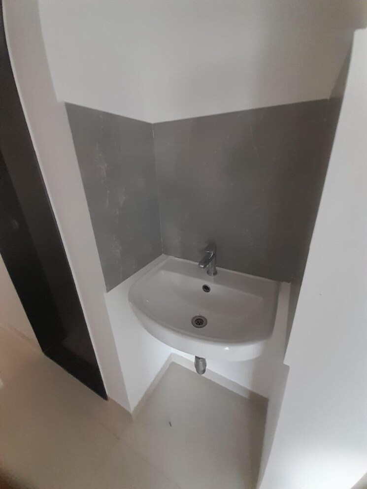 Bathroom, rama-metro-life-optima 2.5 Bedroom 831 Sq.Ft. Apartment In Tathawade Pune 8050469