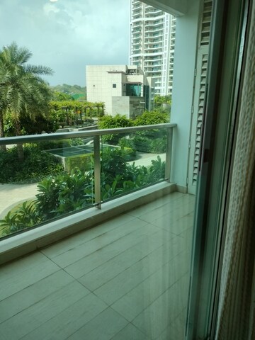 Balcony in 4 BHK Apartment at DLF The Crest, Sector 54 – for Rent