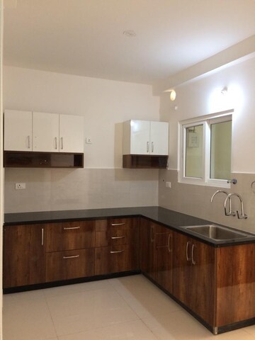 2.5 BHK Apartment For Rent in Rajapushpa Regalia, Kokapet