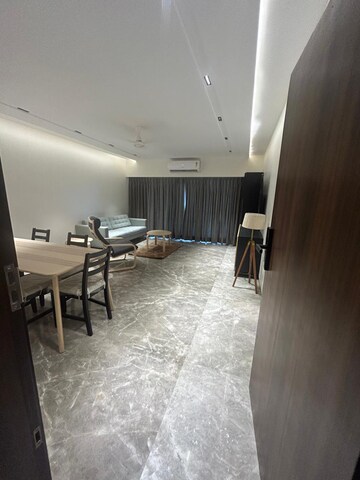 Building Lobby in 4 BHK Apartment at Pebbles Marina, Santacruz West – for Sale