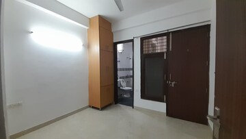 Room in 2 BHK Builder Floor at Ardee City, Sector 52 – for Rent
