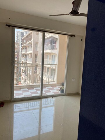 2 BHK Apartment For Rent in Vile Parle East