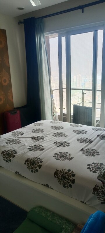 Bedroom in 3 BHK Apartment at HDIL Metropolis Residences, Andheri West – for Rent