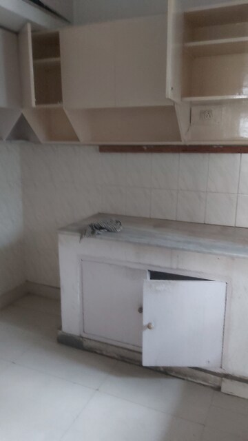  3 BHK Apartment at Mayur Vihar – for Rent