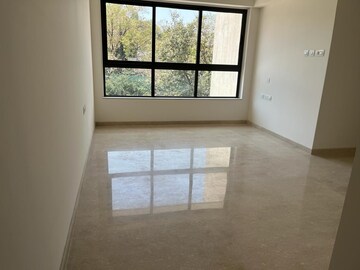 Room in 4 BHK Apartment at L&T Emerald Isle, Powai – for Sale