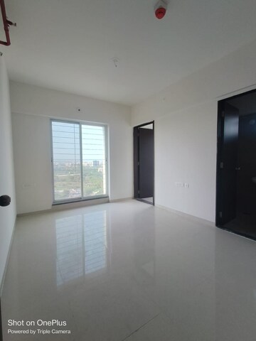 Room in 3 BHK Apartment at Mantra Park View Phase 2, Dhayari – for Rent