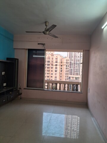 2 BHK Apartment For Rent in Dosti Acres Aster, Wadala East