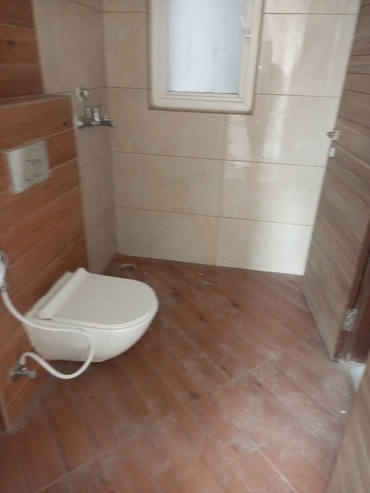 Bathroom, ace-parkway 3 Bedroom 1750 Sq.Ft. Apartment In Sector 150 Noida 8050838