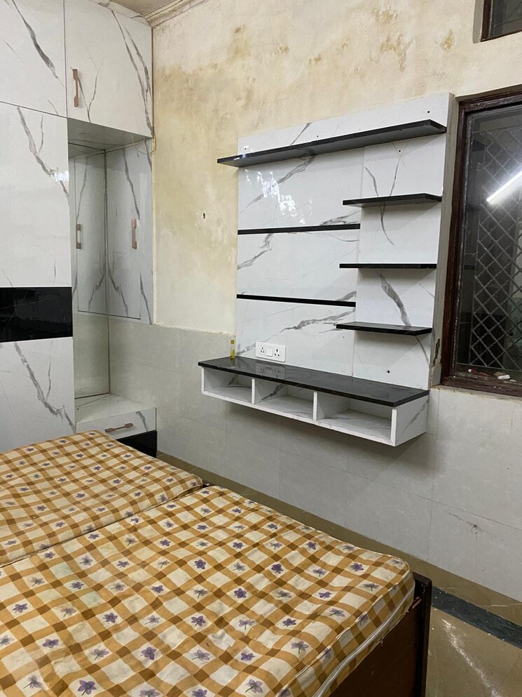 Kitchen, mayur vihar 1 2.5 Bedroom 450 Sq.Ft. Builder Floor In Mayur Vihar 1 Delhi 8050865