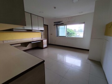  Office Space For Rent in Lower Parel