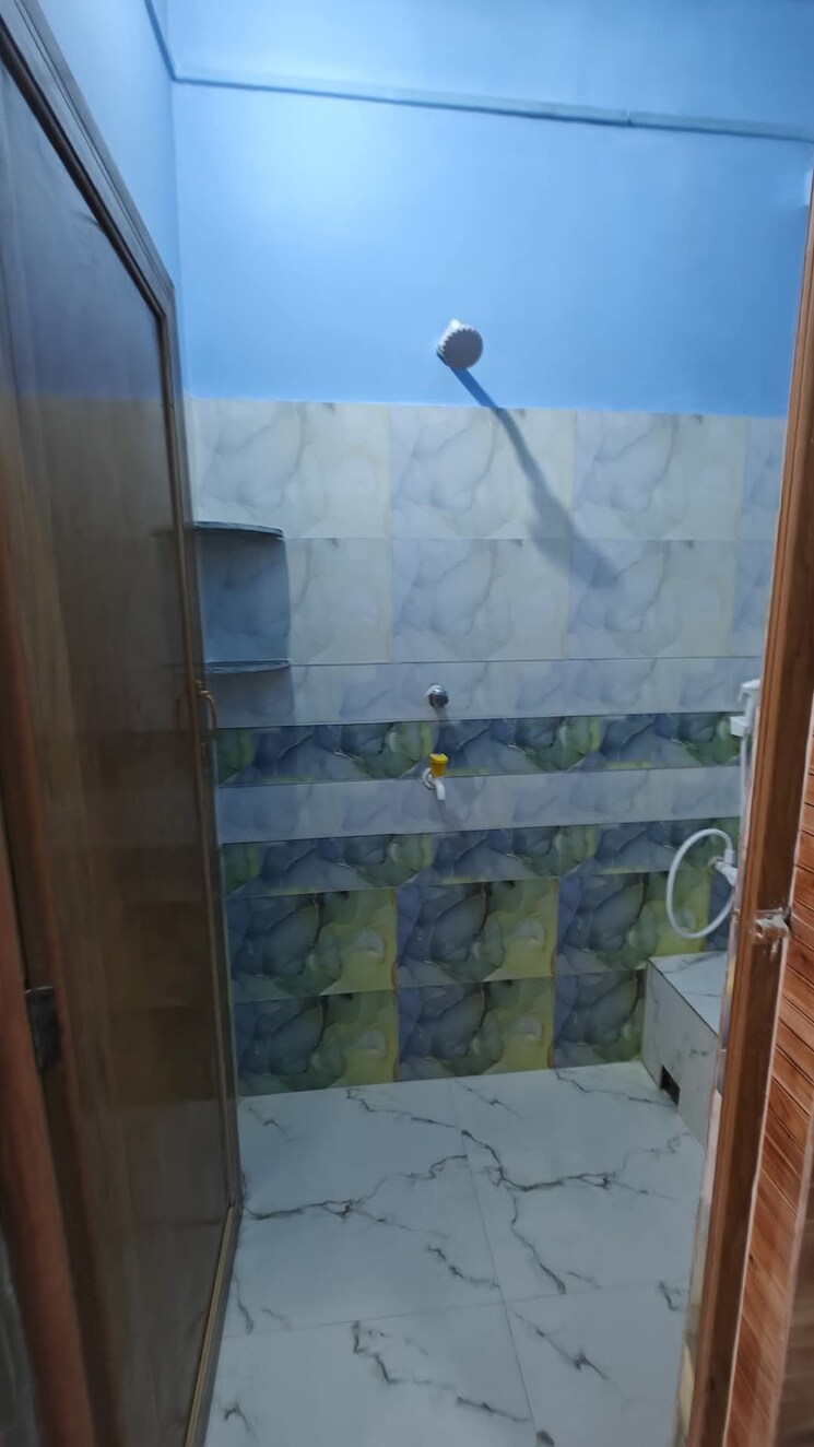 Bathroom, rumpa-rudra-ii 2 Bedroom 750 Sq.Ft. Apartment In Keshtopur Kolkata 8050930